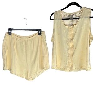 Gillian & O’Malley pale yellow embroidered summer pajama set Sz XL
